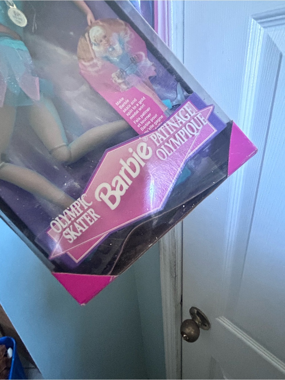 Olympic Skater Barbie and Ken from the Nagano Winter Games - Picture 4 of 11